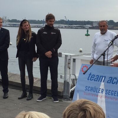 Bild vergr&ouml;&szlig;ern: C71B57D5-423E-450C-9F0E-43E3EA6DE123_1_105_c