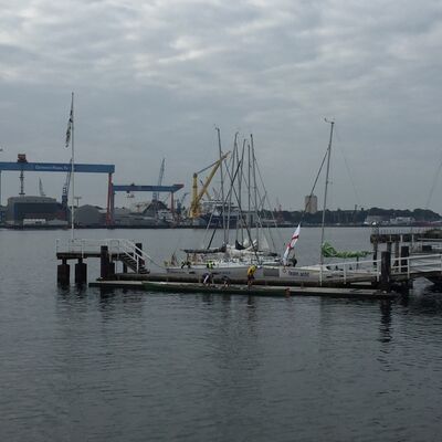 Bild vergr&ouml;&szlig;ern: DDD6F482-2F80-4B36-B1D8-C85501DDF9A0_1_105_c