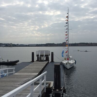 Bild vergr&ouml;&szlig;ern: F4AEFD27-88A7-405B-B3CE-141BBC98463F_1_105_c